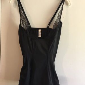 DKNY Cami shaper never worn